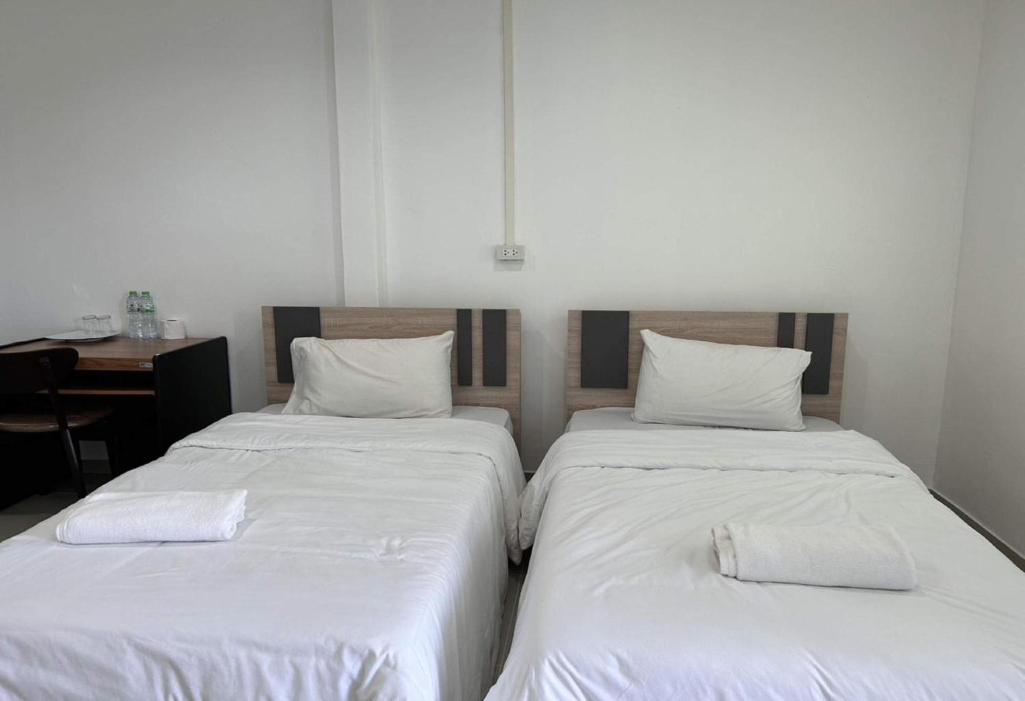 Collection O To The Sea Resort Thailand นาจอมเทียน ภายนอก รูปภาพ