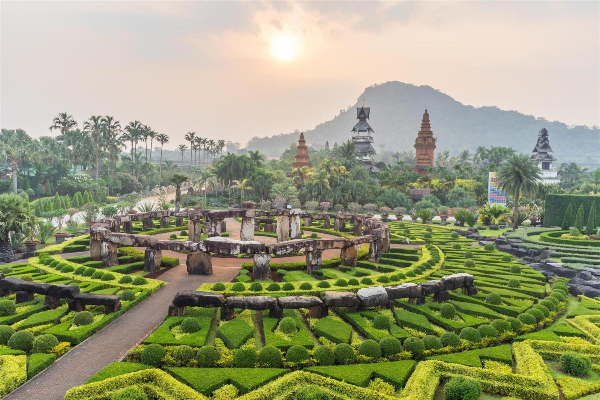 Collection O To The Sea Resort Thailand นาจอมเทียน ภายนอก รูปภาพ